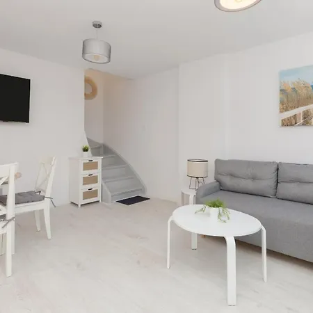 Apartment Family Niska 1,9 Km To Stogi Beach By Renters Gdansk